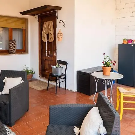 Casa Babylon, Bohemian Getaway