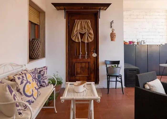 Casa Babylon, Bohemian Getaway Apartament Olbia
